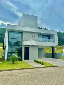 Casa com 4 Quartos à venda, 378m² no Ingleses do Rio Vermelho, Florianópolis