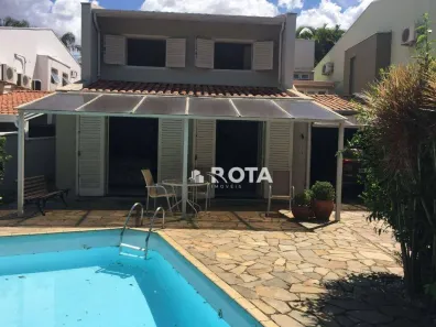 Casa de Condomínio com 3 Quartos à venda, 270m² no Bairro das Palmeiras, Campinas