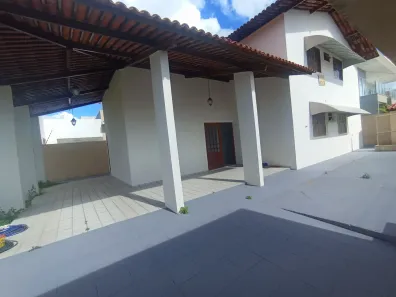 Casa de Condomínio com 4 Quartos para alugar, 450m² no Jardim Petrópolis, Maceió