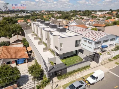 Sobrado com 3 Quartos à venda, 144m² no São Braz, Curitiba