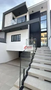 Sobrado com 3 Quartos à venda, 186m² no Vila Carmela II, Guarulhos