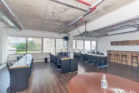Sala Comercial para alugar, 114m² no Chácara das Pedras, Porto Alegre