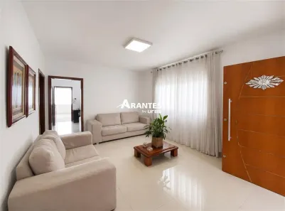 Casa com 3 Quartos à venda, 241m² no Cidade Jardim, Uberlândia