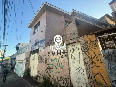 Casa com 2 Quartos à venda, 210m² no Saúde, São Paulo