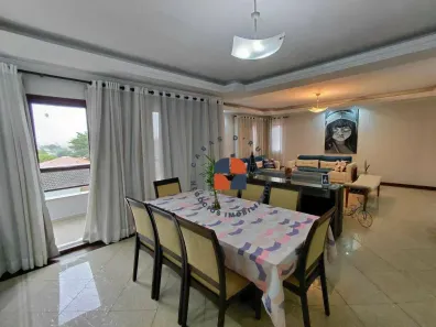 Casa com 4 Quartos à venda, 380m² no Campos Elíseos, Taubaté