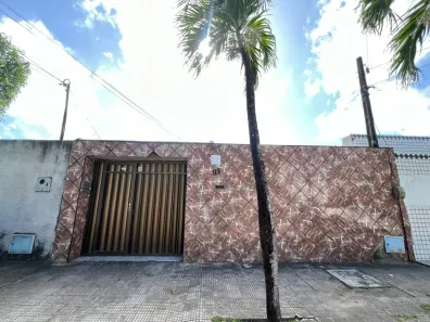 Casa com 4 Quartos à venda, 258m² no Barra do Ceará, Fortaleza
