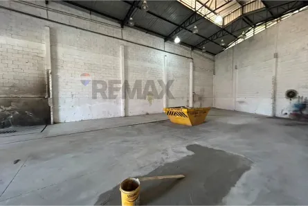 Galpão/Depósito/Armazém para alugar, 350m² no Capuava, Mauá