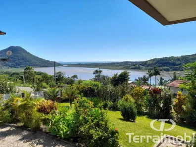 Casa com 3 Quartos à venda, 917m² no Costa do Macacu, Garopaba