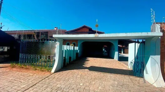 Imóvel Comercial com 3 Quartos para alugar, 464m² no Jardim Santa Rosália, Sorocaba