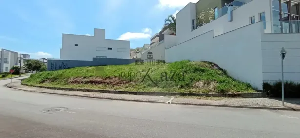 à venda, 532m² no Condomínio Residencial Jaguary, São José dos Campos
