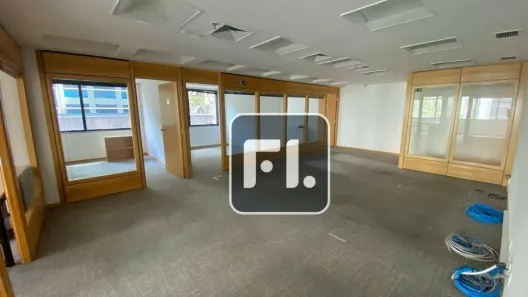 Sala Comercial à venda, 163m² no Cerqueira César, São Paulo