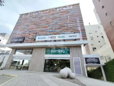 Ponto Comercial para alugar, 204m² no Centro, Santa Maria