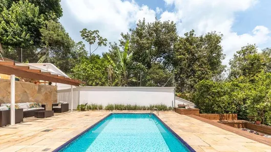 Casa com 3 Quartos à venda, 370m² no Terras do Madeira, Carapicuíba