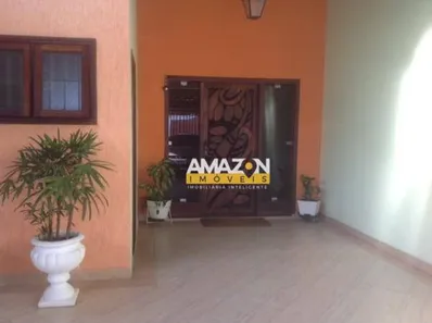 Casa com 4 Quartos à venda, 480m² no Centro, Taubaté
