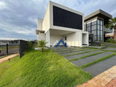 Casa de Condomínio com 3 Quartos à venda, 231m² no Gleba Simon Frazer, Londrina