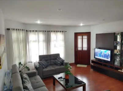 Sobrado com 5 Quartos à venda, 264m² no Bosque dos Eucaliptos, São José dos Campos