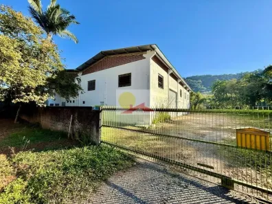 Galpão/Depósito/Armazém para alugar, 749m² no Pirabeiraba (Pirabeiraba), Joinville