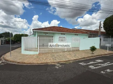 Casa com 3 Quartos à venda, 117m² no Jardim Residencial Vetorasso, São José do Rio Preto