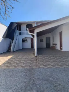 Sobrado com 4 Quartos à venda, 163m² no Balneário Coroados, Guaratuba