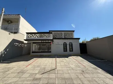 Imóvel Comercial com 4 Quartos para alugar, 184m² no Vila Santo Antônio, Americana