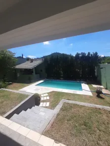 Casa de Condomínio com 4 Quartos para alugar, 266m² no Alphaville, Santana de Parnaíba