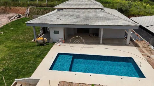 Fazenda/Sítio com 3 Quartos à venda, 1016m² no , Mairinque
