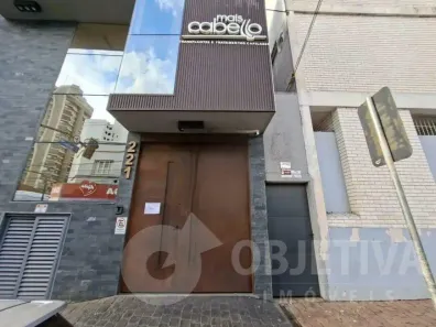Prédio Comercial para alugar, 260m² no Centro, Uberlândia