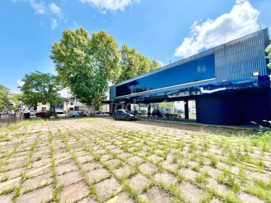 Sala Comercial para alugar, 1290m² no Navegantes, Porto Alegre