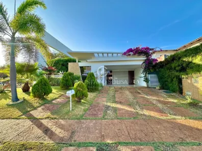 Casa com 3 Quartos para alugar, 380m² no Lagoa Redonda, Fortaleza