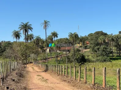 Fazenda/Sítio com 4 Quartos à venda, 181m² no , Juatuba
