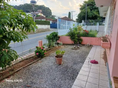 Casa com 4 Quartos à venda, 185m² no Fazenda Santo Antônio, São José