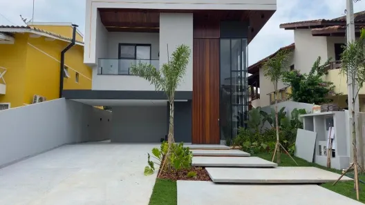 Casa de Condomínio com 4 Quartos à venda, 360m² no Balneário Praia do Pernambuco, Guarujá