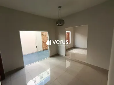 Casa com 5 Quartos à venda, 255m² no Santa Mônica, Uberlândia