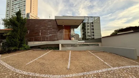 Consultório com 11 Quartos para alugar, 381m² no Cidade Jardim, Piracicaba