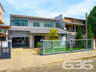 Sobrado com 4 Quartos à venda, 399m² no Iririú, Joinville