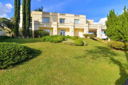 Casa de Condomínio com 4 Quartos à venda, 794m² no Campo Comprido, Curitiba