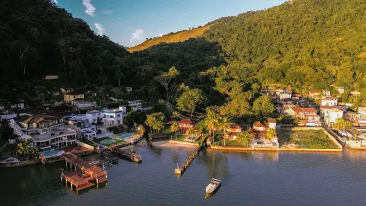 Casa com 5 Quartos à venda, 450m² no Serra D'Água (Cunhambebe), Angra dos Reis