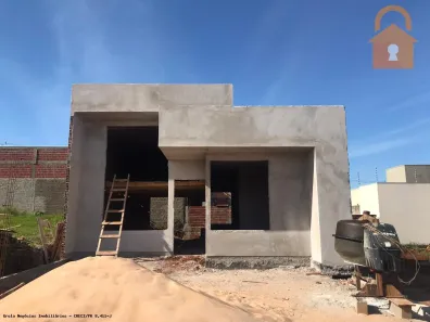 Casa com 2 Quartos à venda, 162m² no Jardim Victória, Campo Mourão