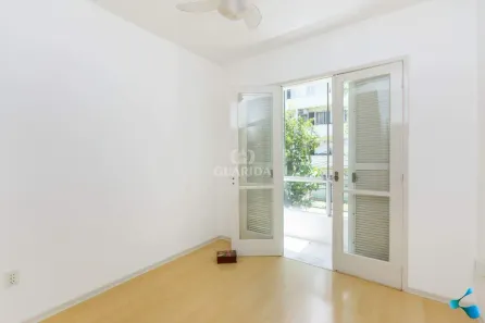 Apartamento com 3 Quartos para alugar, 100m² no Santana, Porto Alegre