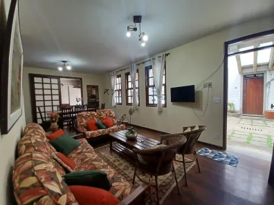 Casa de Condomínio com 3 Quartos à venda, 130m² no Alto, Teresópolis