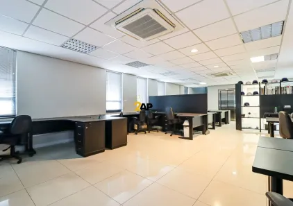 Prédio Comercial para alugar, 700m² no Brooklin Paulista, São Paulo
