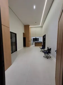 Casa de Condomínio com 3 Quartos para alugar, 150m² no Jardim Jacinto, Jacareí
