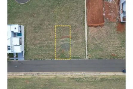 Lote/Terreno à venda, 300m² no Parque dos Pinheiros, Nova Odessa