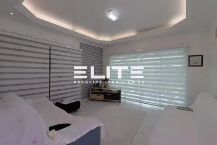 Sobrado com 2 Quartos à venda, 214m² no Vila Valparaíso, Santo André
