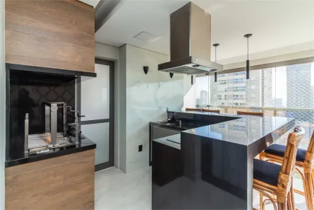 Apartamento com 3 Quartos à venda, 166m² no Vila Gumercindo, São Paulo