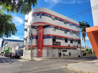 Imóvel Comercial para alugar, 674m² no Centro, Petrolina