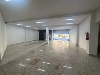 Ponto Comercial para alugar, 140m² no Santa Lúcia, Belo Horizonte