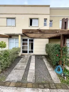 Casa com 2 Quartos para alugar, 47m² no Morada Gaúcha, Gravataí