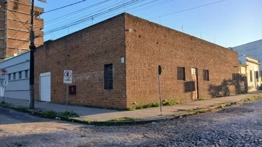 Ponto Comercial para alugar, 100m² no Centro, Bagé