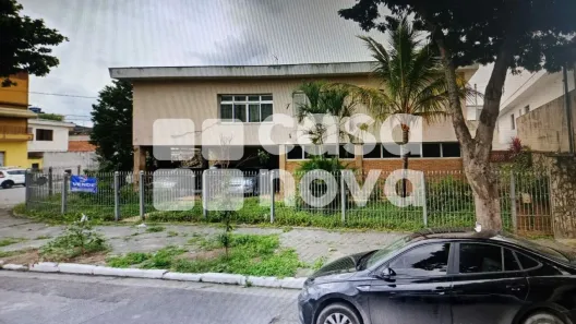 Sobrado com 3 Quartos à venda, 341m² no Parque Edu Chaves, São Paulo
